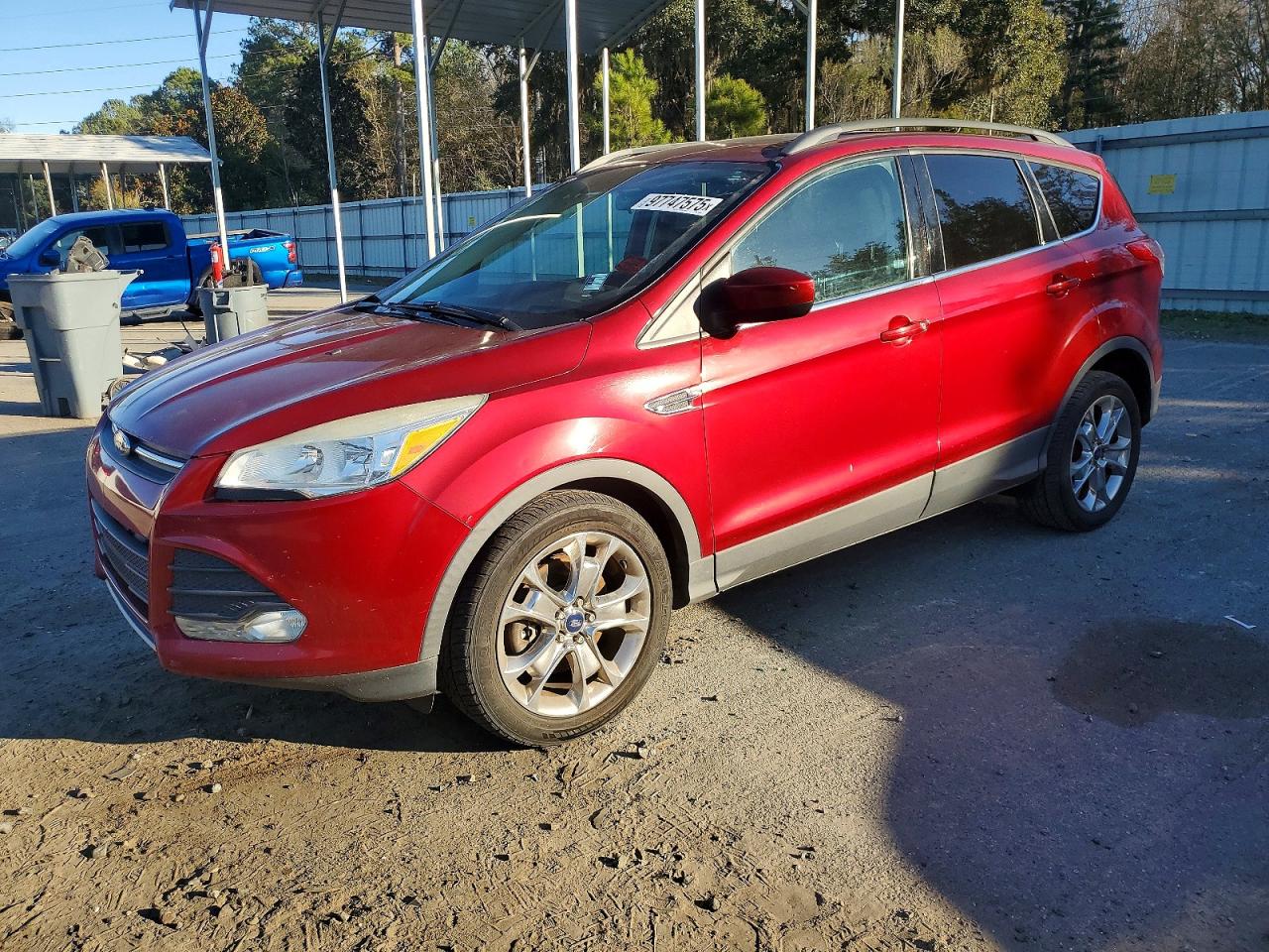 2015 Ford Escape SE, VIN 1FMCU0G90FUC02002 — Minor dents and scratches