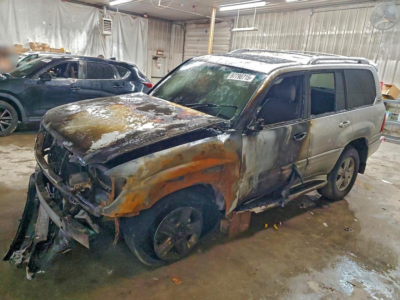 2007 Lexus LX 470, VIN JTJHT00W174028257 — Burn