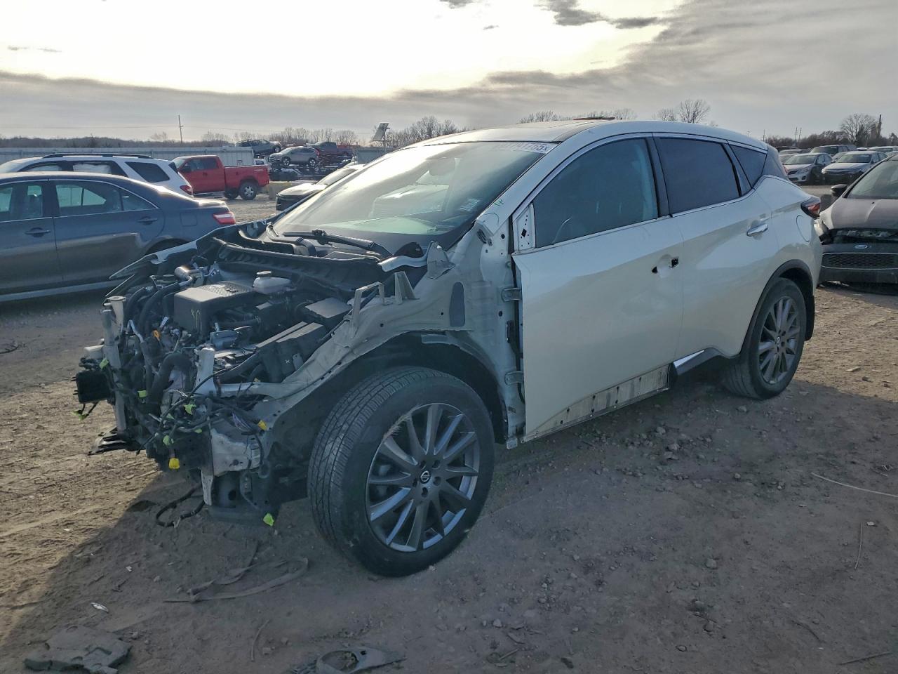 2021 Nissan Murano SV, VIN 5N1AZ2BJ9MC143928 — Перед
