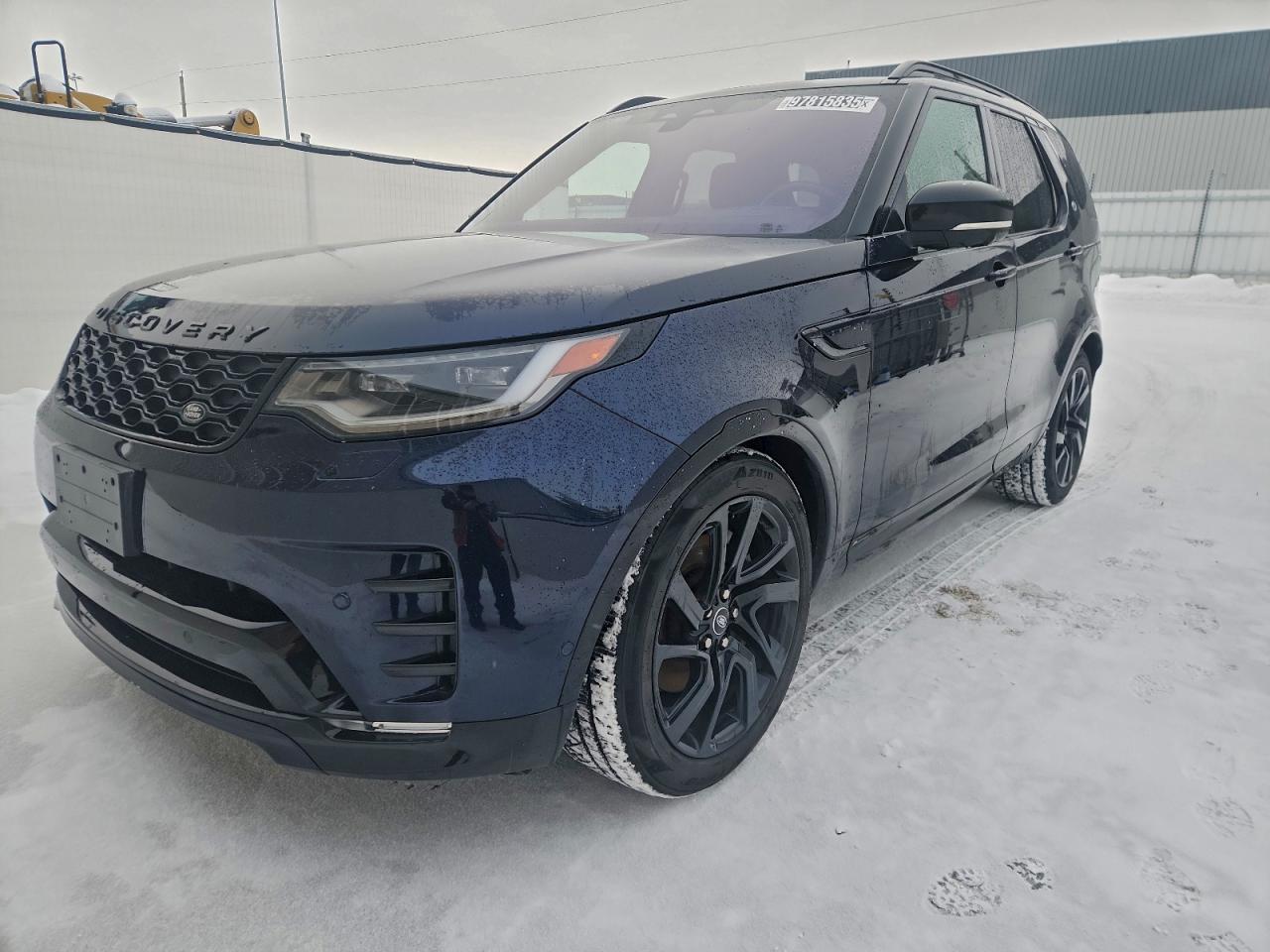 2021 Land Rover Discovery S R-Dynamic, VIN SALRT2RX9M2447942 — Normal wear