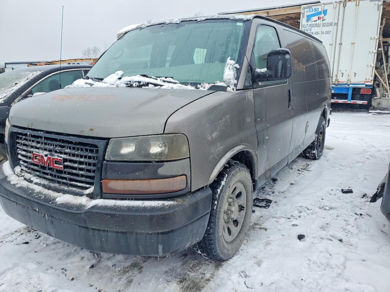 2012 GMC Savana Cargo, VIN 1GTS7AFX7C1130452 — Side