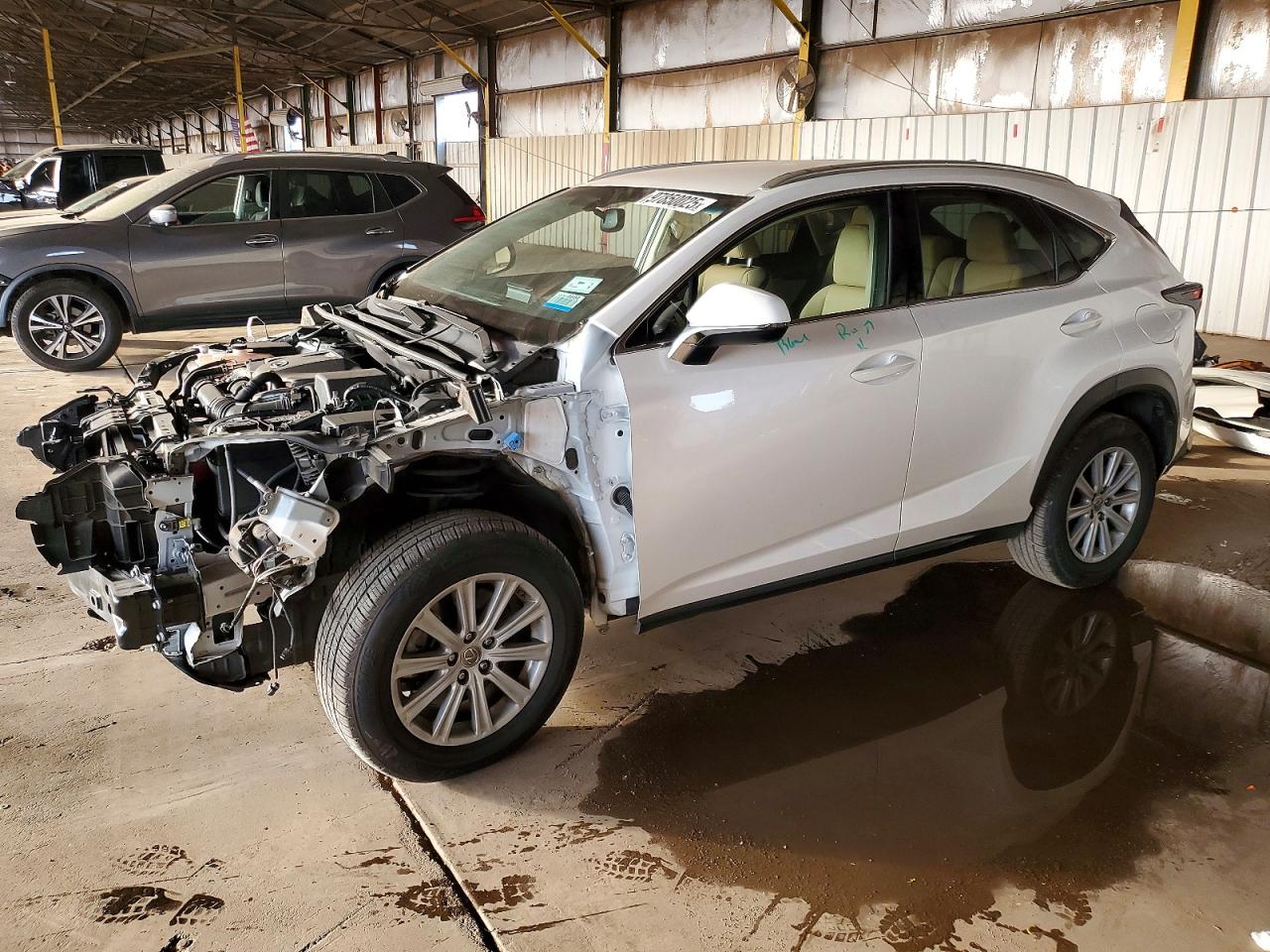 2016 Lexus NX 200t, VIN JTJYARBZ1G2046237 — Фото с аукциона