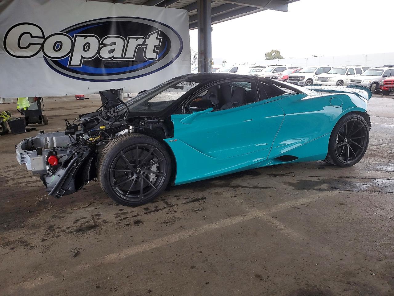2024 McLaren 750S, VIN SBM14BCAXRW008455 — Front end