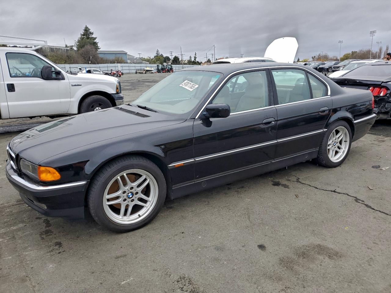 1998 BMW 7 Series 740i, VIN WBAGF8327WDL57263 — Normal wear