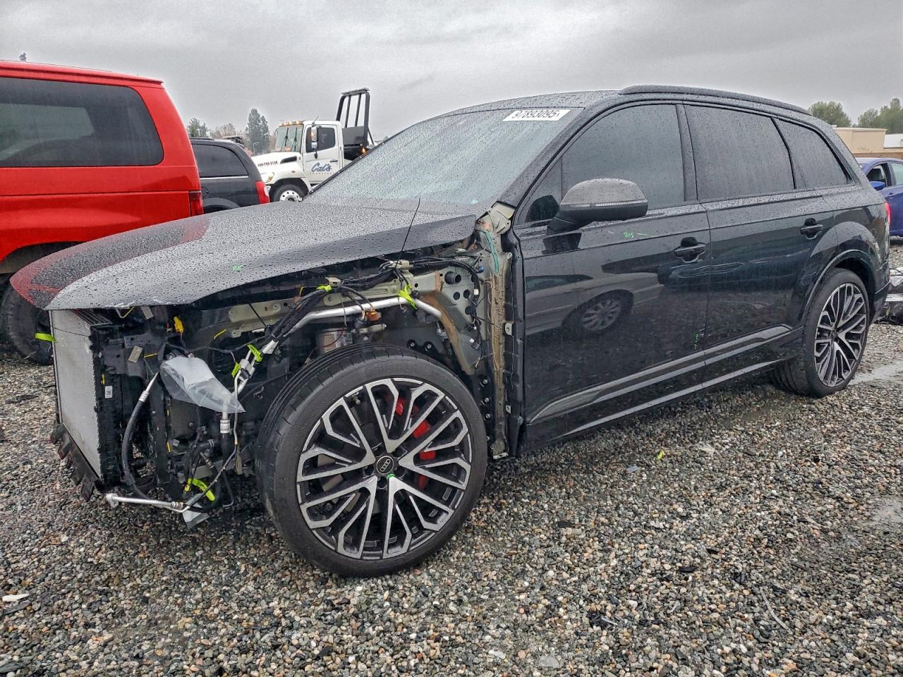 2025 Audi SQ7 Prestige, VIN WA1VWBF74SD014039 — Front end
