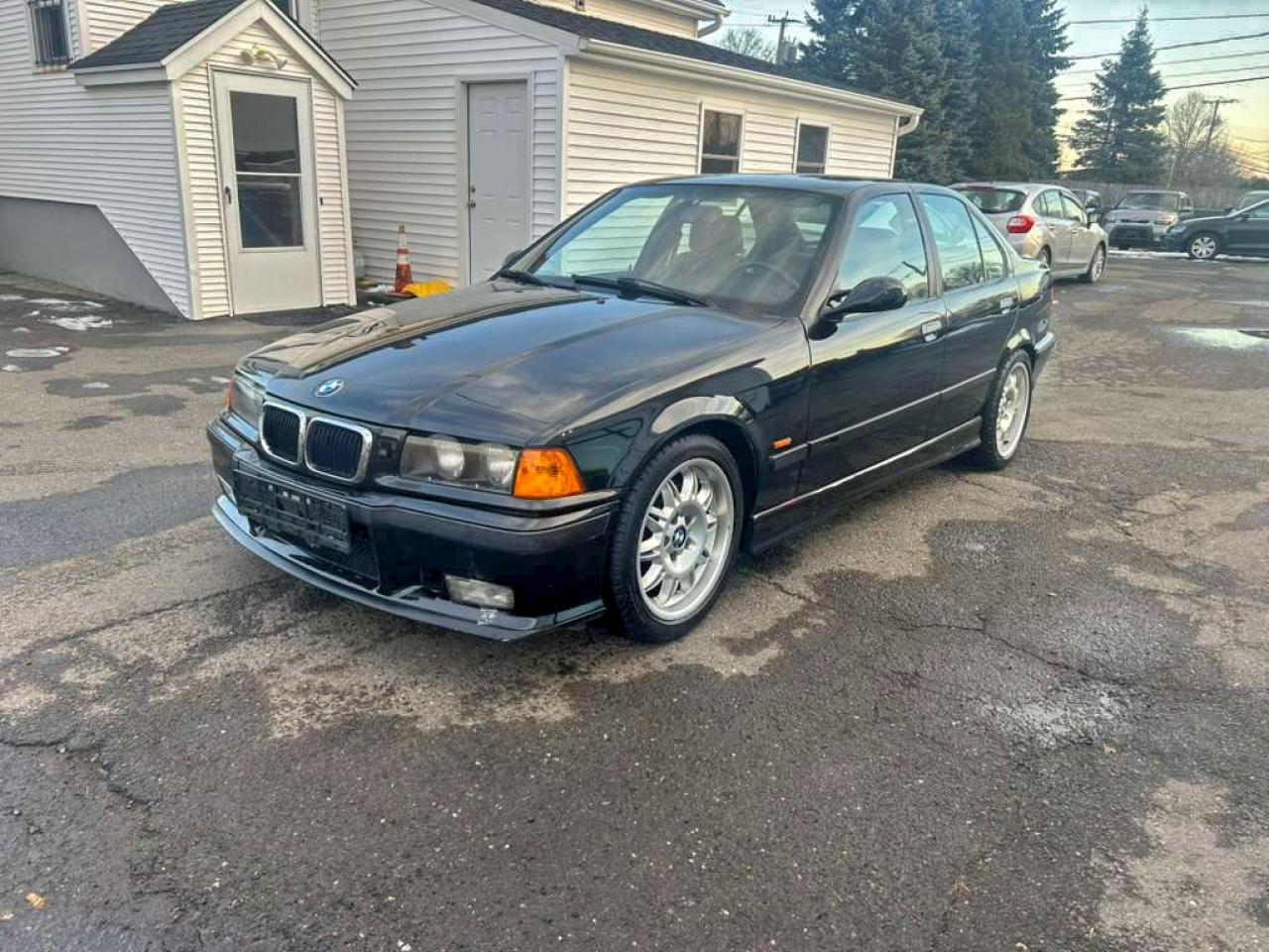1997 BMW M3, VIN WBSCD0325VEE12581 — Мелкие вмятины и царапины