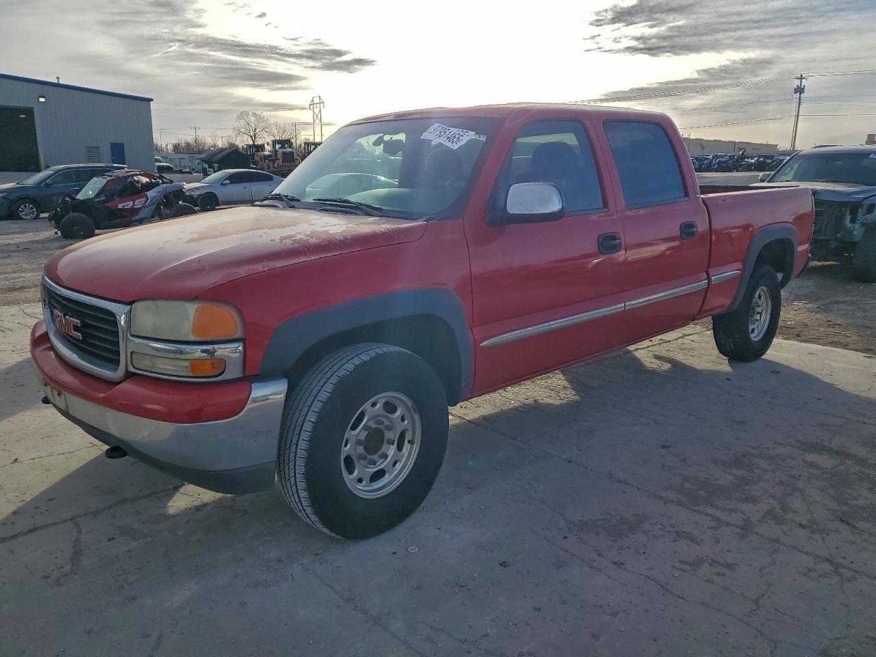 2001 GMC Sierra 1500HD SLE, VIN 1GTGC13U31F192815 — Side