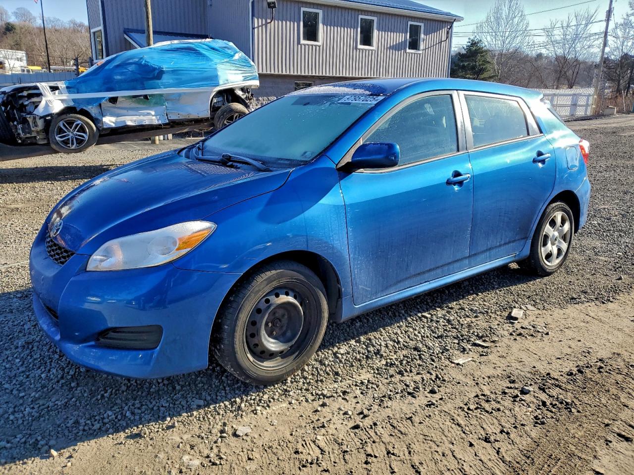 2010 Toyota Matrix, VIN 2T1KU4EE6AC247779 — Minor dents and scratches