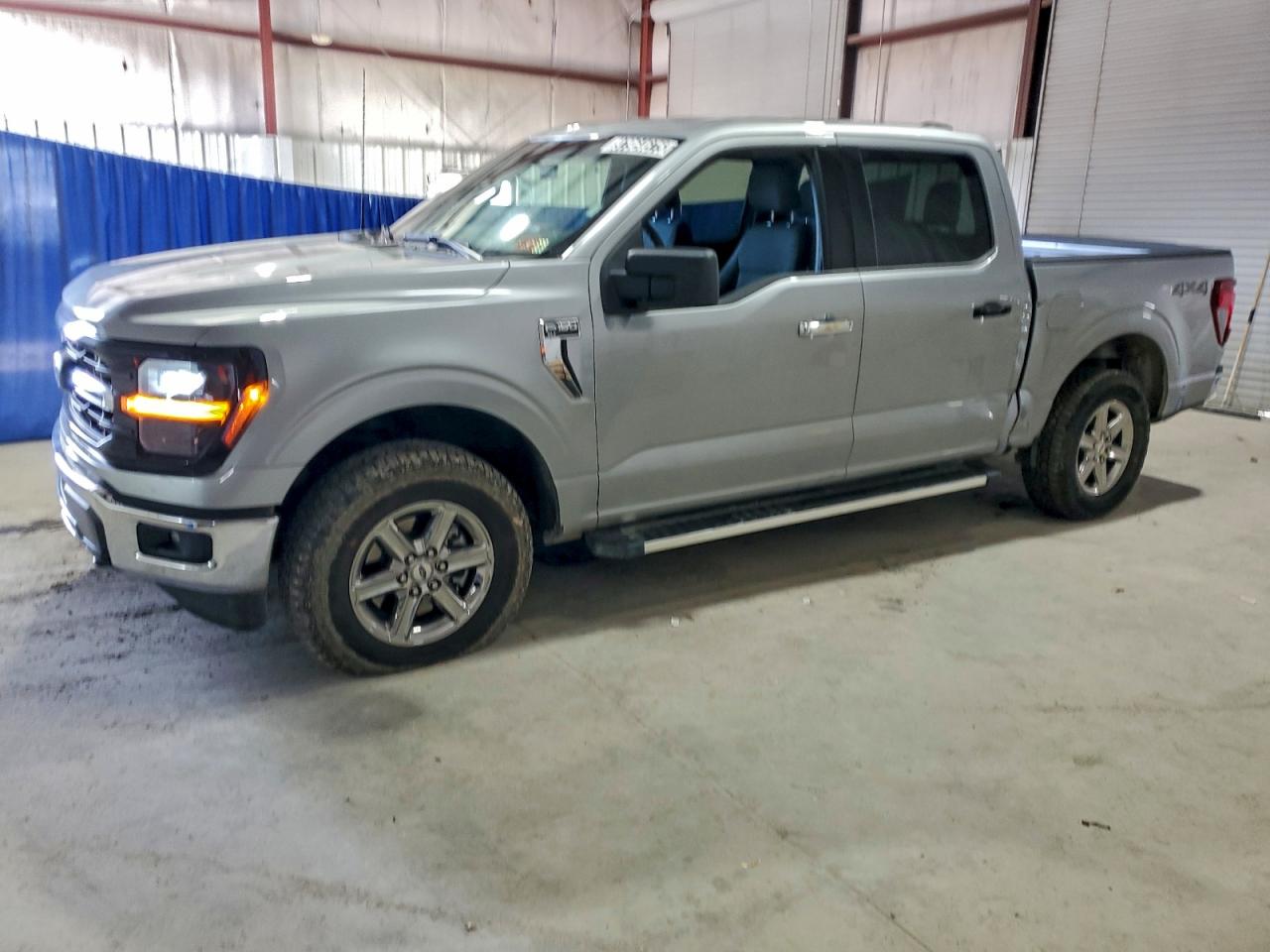 2025 Ford F-150 XLT, VIN 1FTEW3LP2SKE15651 — Бок