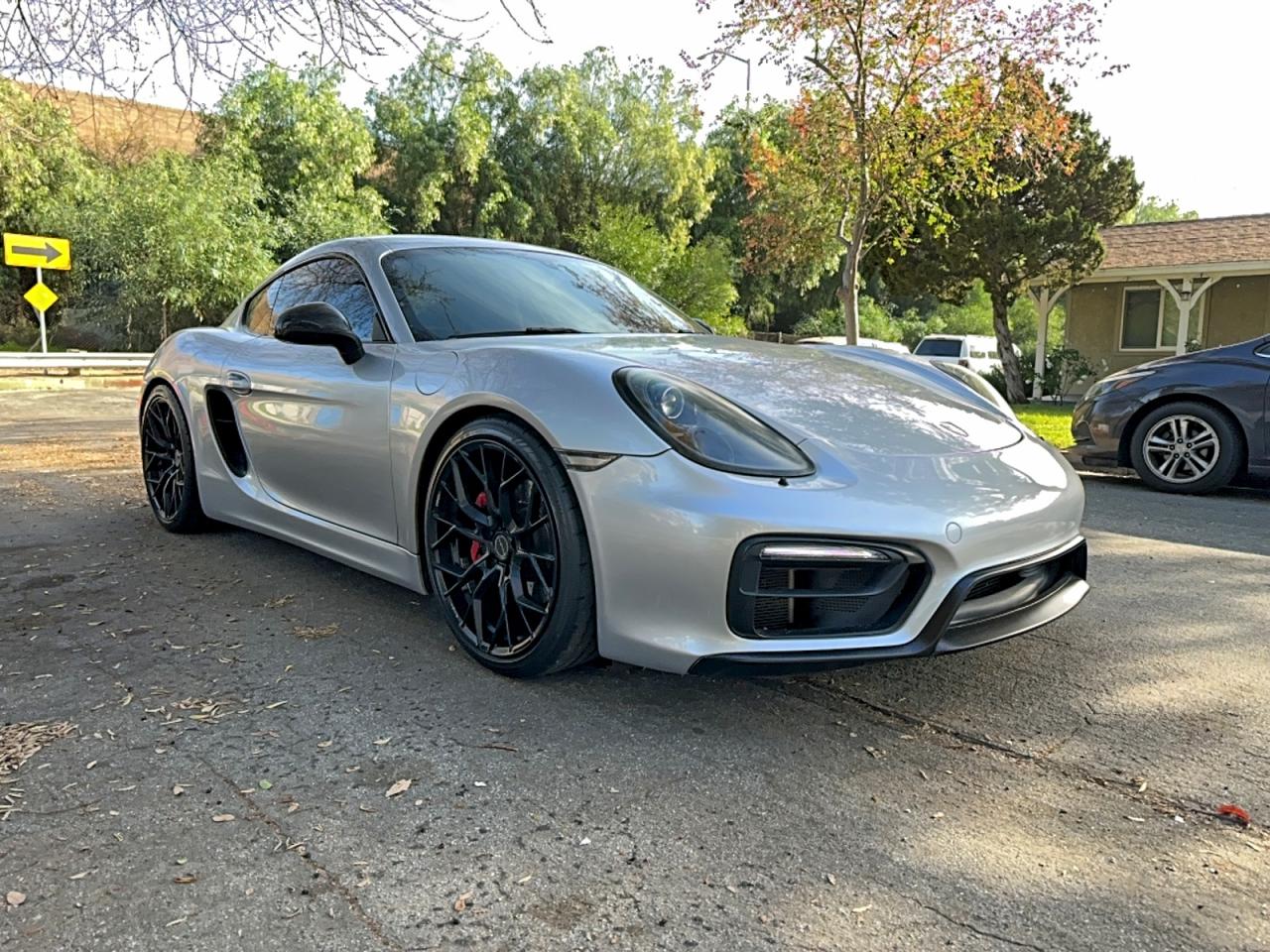 2015 Porsche Cayman S, VIN WP0AB2A82FK181923 — Normal wear