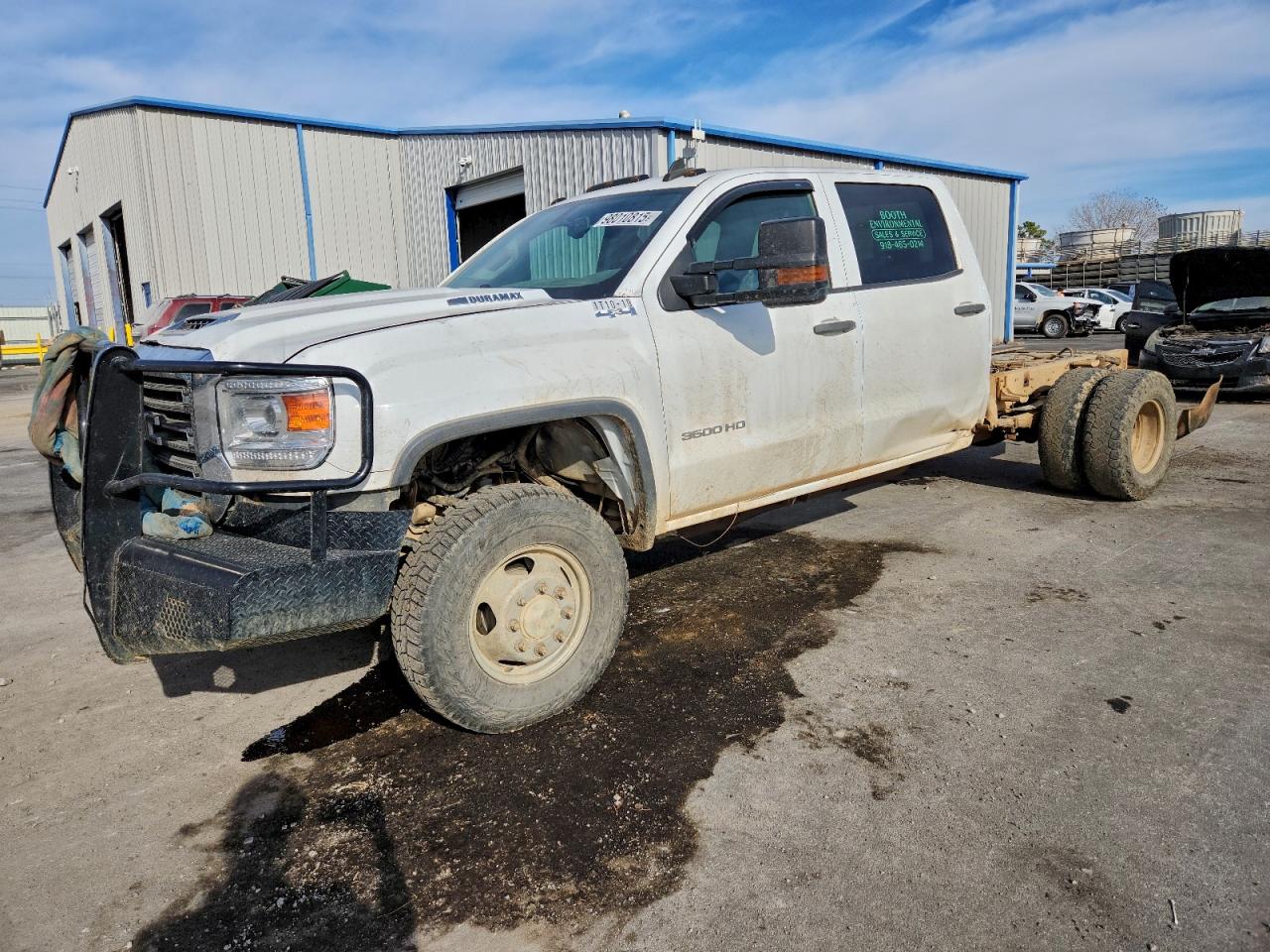 2018 GMC Sierra 3500, VIN 1GD42VCY4JF232671 — Front end