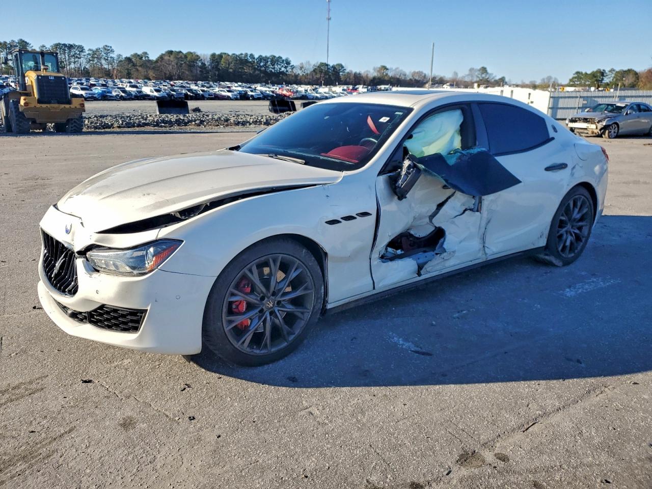 2020 Maserati Ghibli S Q4, VIN ZAM57YTA9L1354338 — Side