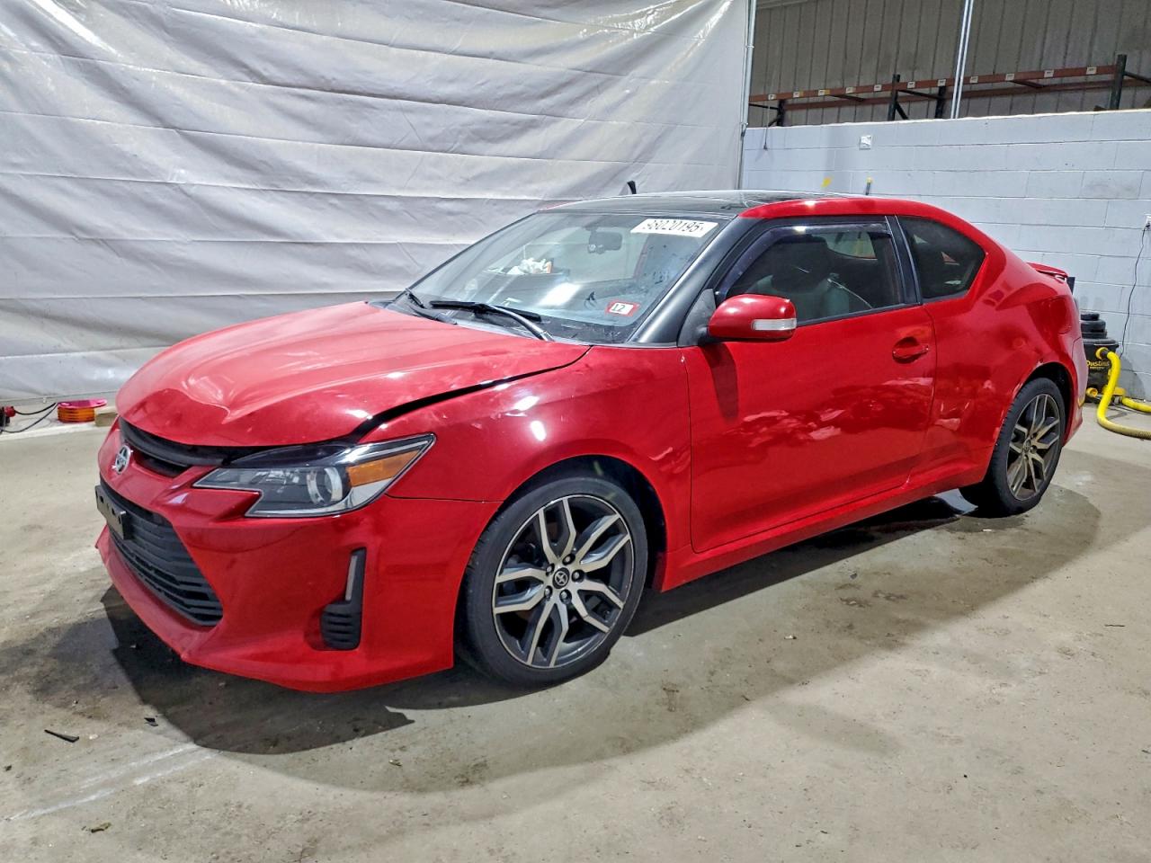 2015 Scion tC, VIN JTKJF5C76F3094670 — Front end