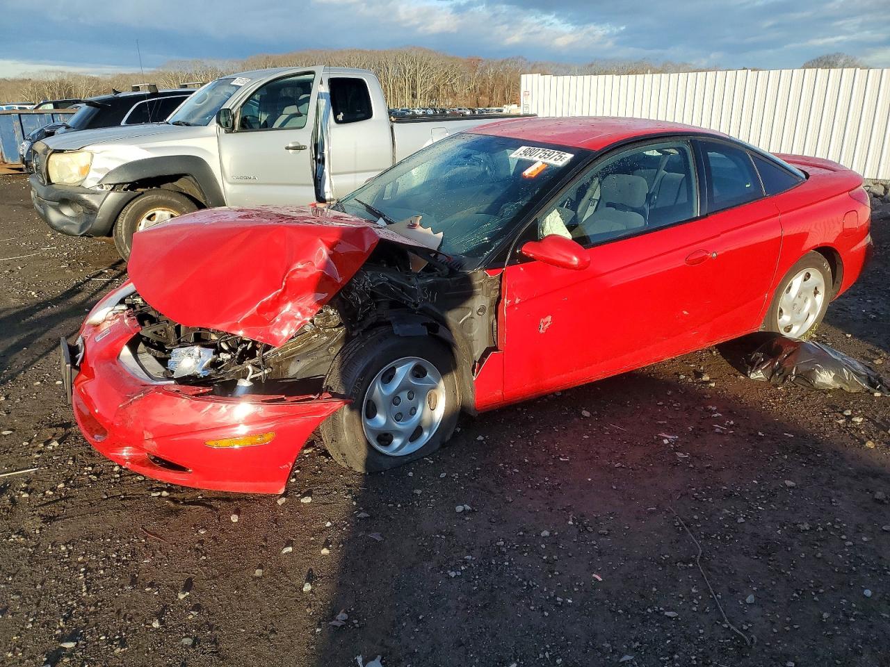 2002 Saturn SC, VIN 1G8ZY127X2Z197817 — Front end