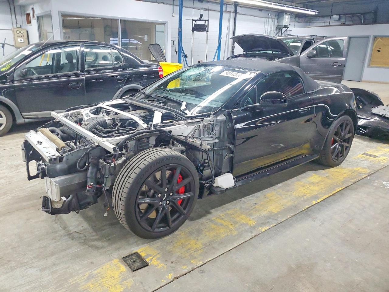 2015 Aston Martin Vantage, VIN SCFEKBBL9FGD19582 — Front end