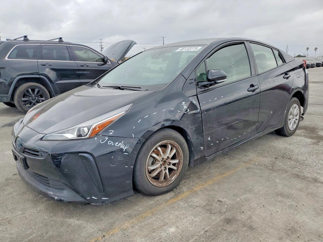2020 Toyota Prius LE, VIN JTDKARFU4L3112825 — Front end