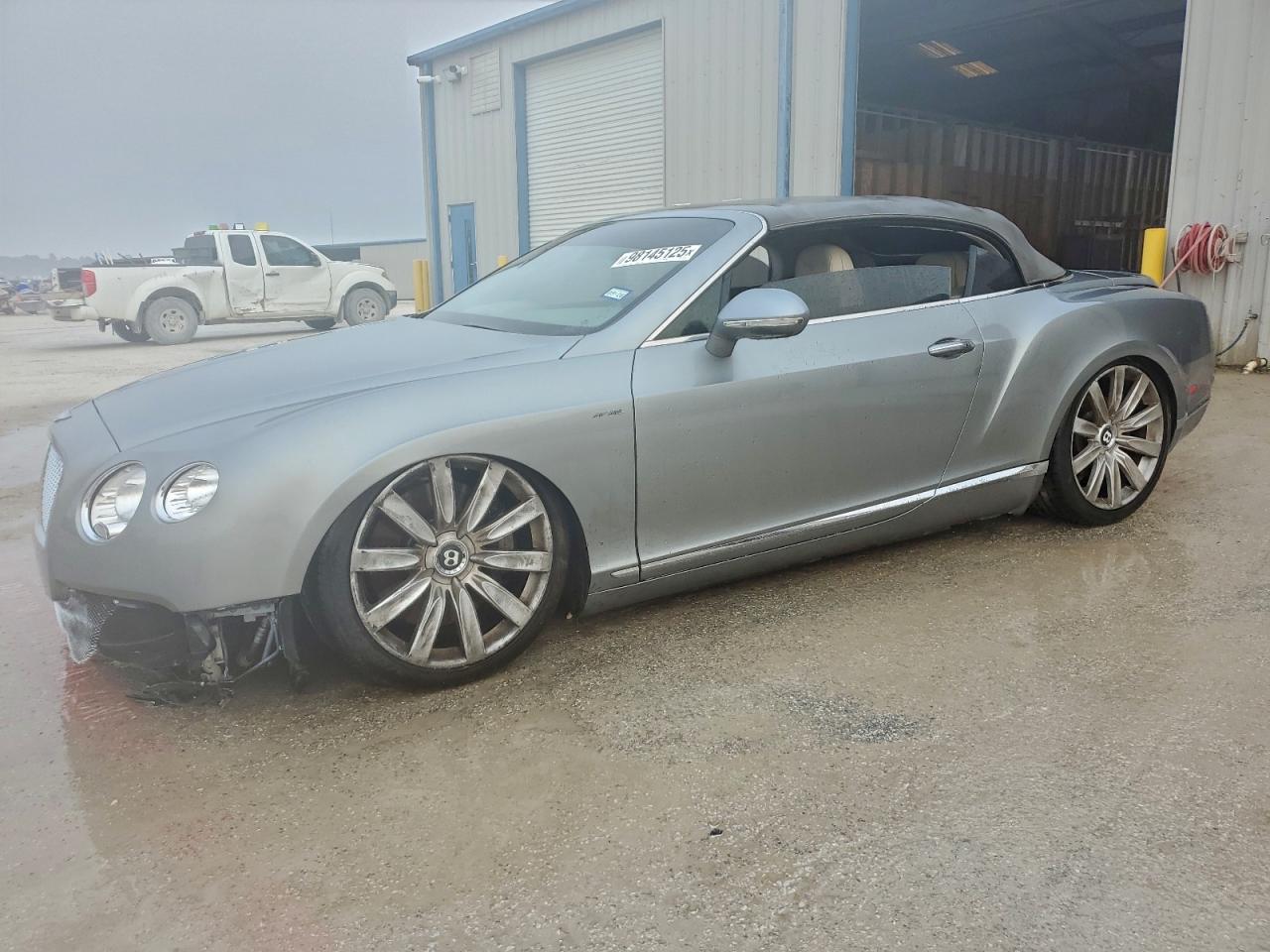 2015 Bentley Continental GT, VIN SCBGU3ZA0FC050035 — Front end
