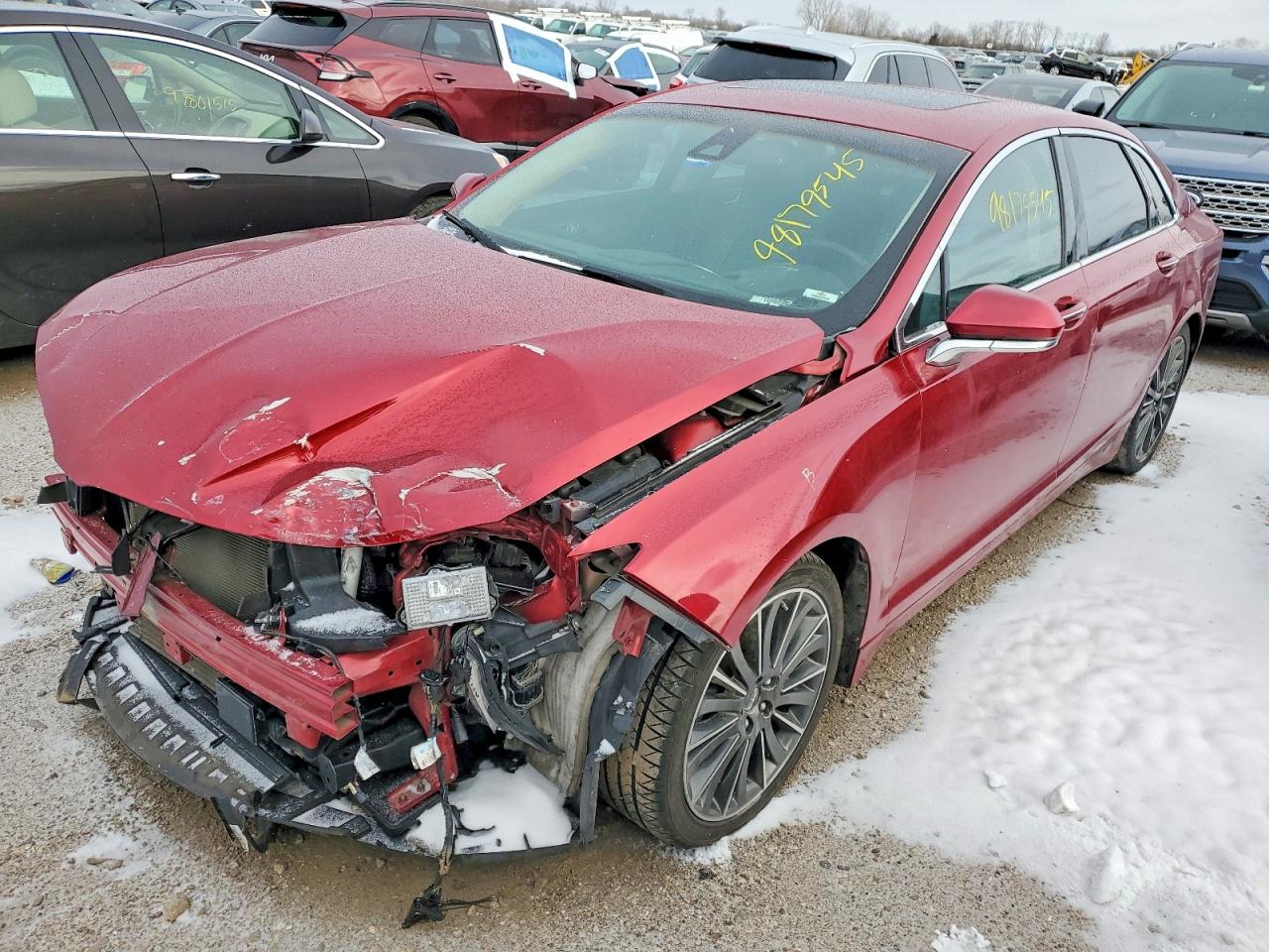 2015 Lincoln MKZ Hybrid, VIN 3LN6L2LU4FR620480 — Front end