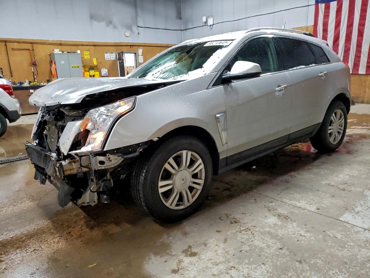 2016 Cadillac SRX Luxury Collection, VIN 3GYFNEE37GS546545 — Front end