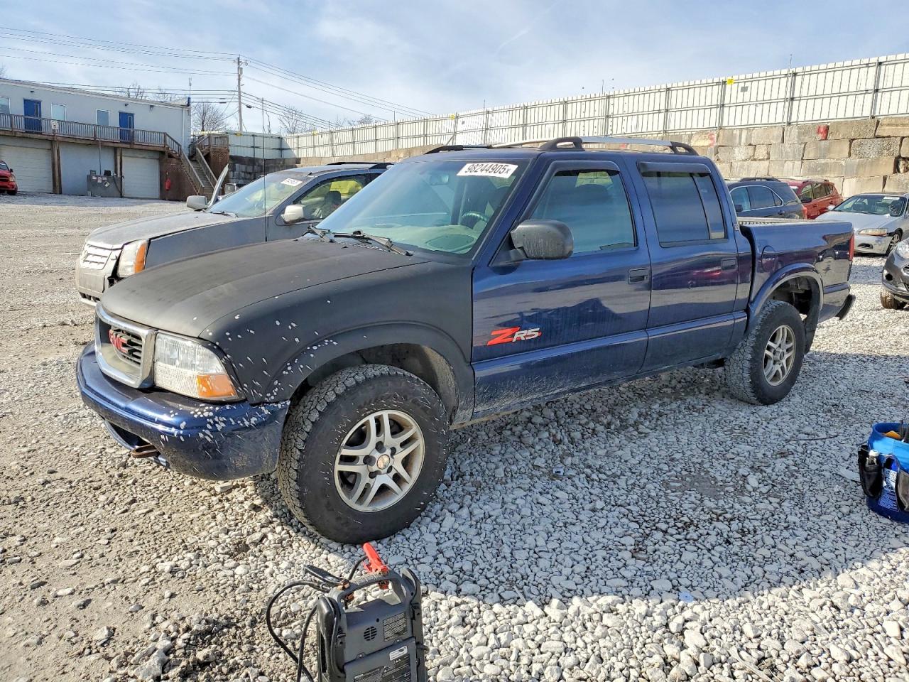 2004 GMC Sonoma SLS, VIN 1GTDT13X64K136828 — Зад