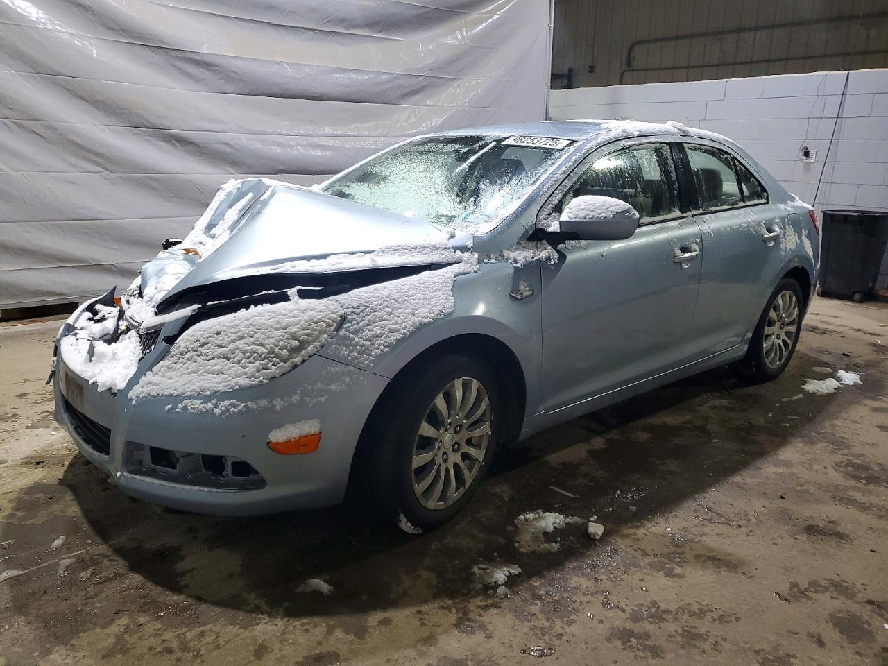 2010 Suzuki Kizashi SE, VIN JS2RE9A37A6100378 — Front end