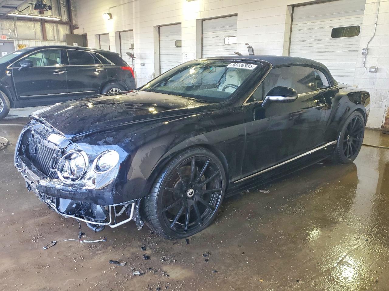 2014 Bentley Continental GT, VIN SCBGH3ZA6EC040290 — Front end