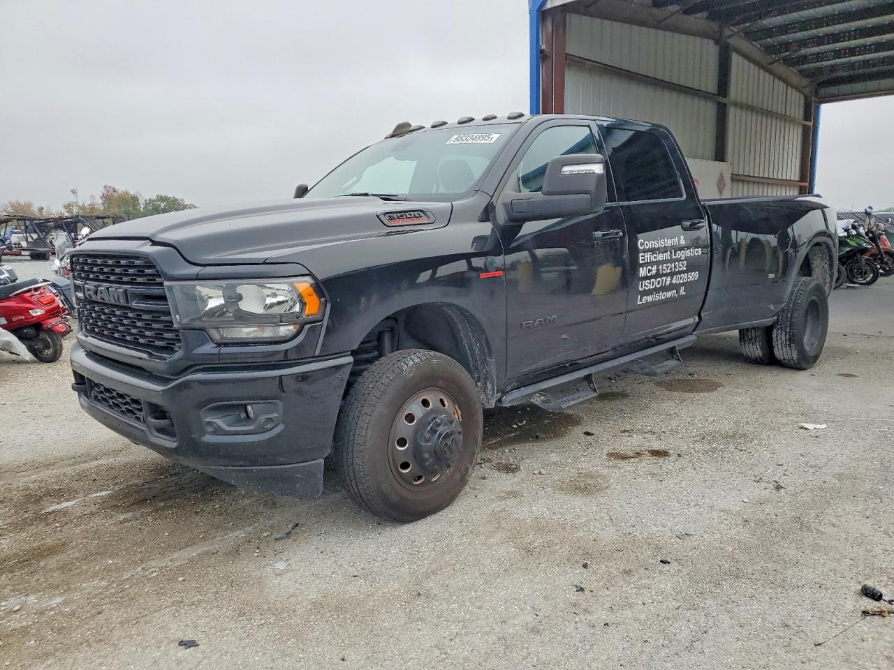 2024 Ram 3500 Big Horn, VIN 3C63RRHL4RG137982 — Rear end