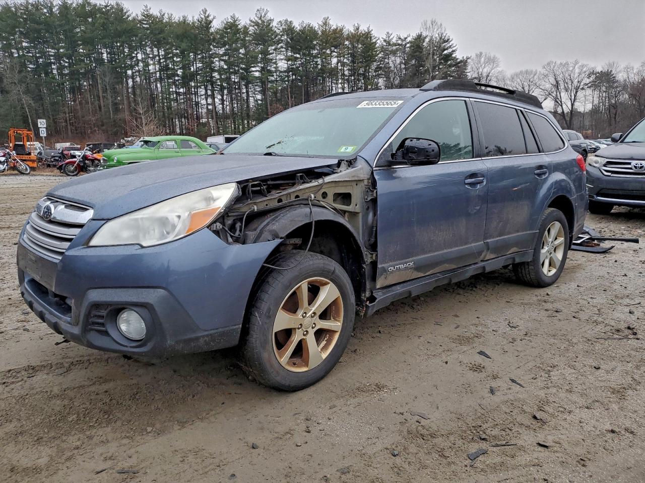 2013 Subaru Outback Premium, VIN 4S4BRBCC1D3262318 — Stripped