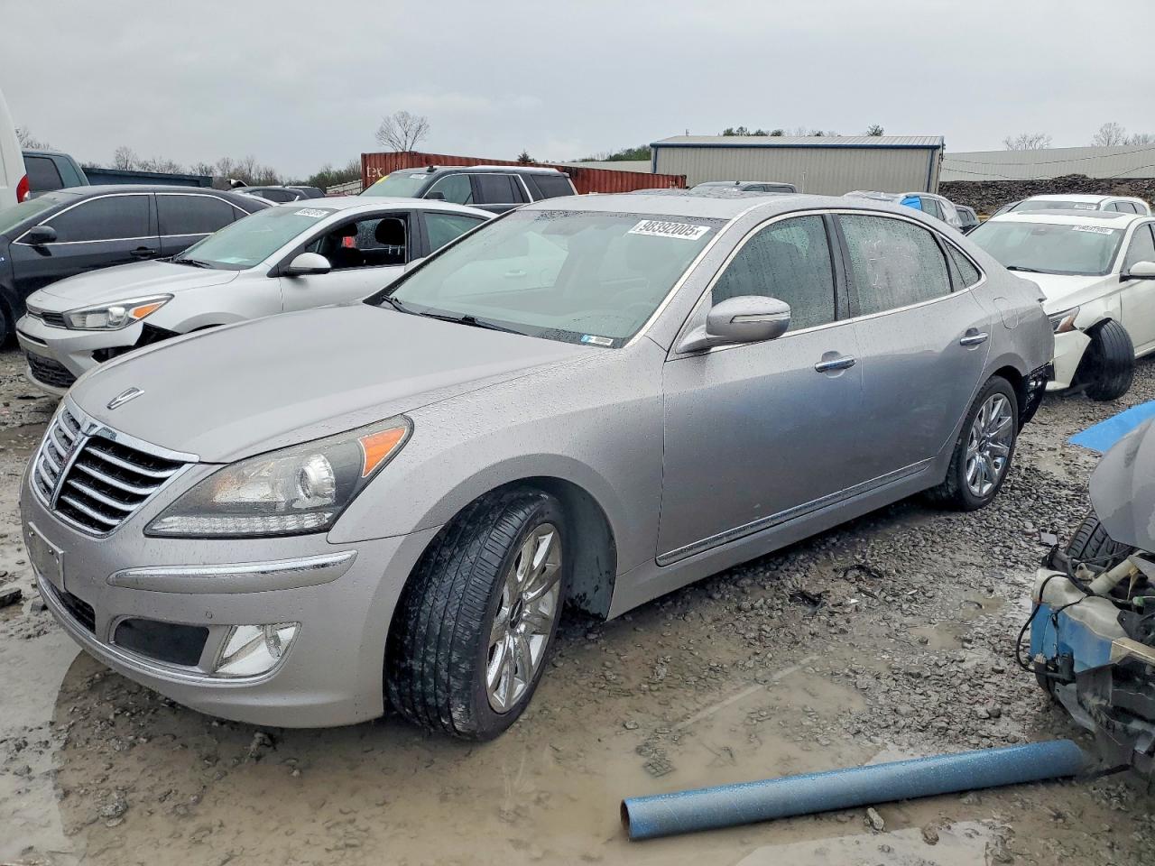 2013 Hyundai Equus Signature, VIN KMHGH4JH9DU067502 — Rear end