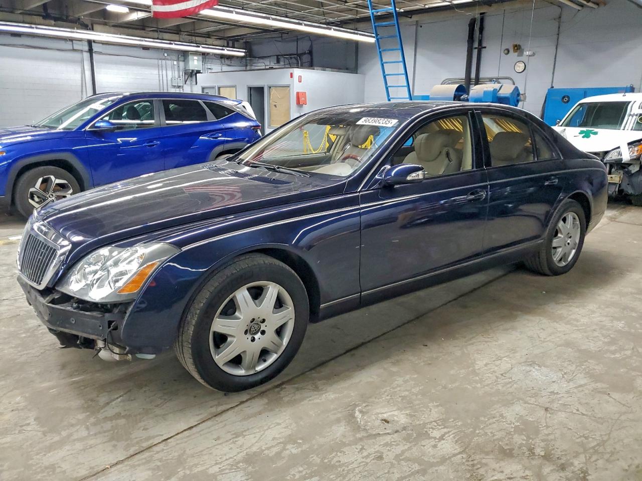 2004 Maybach 57, VIN WDBVF78J44A000334 — Перед