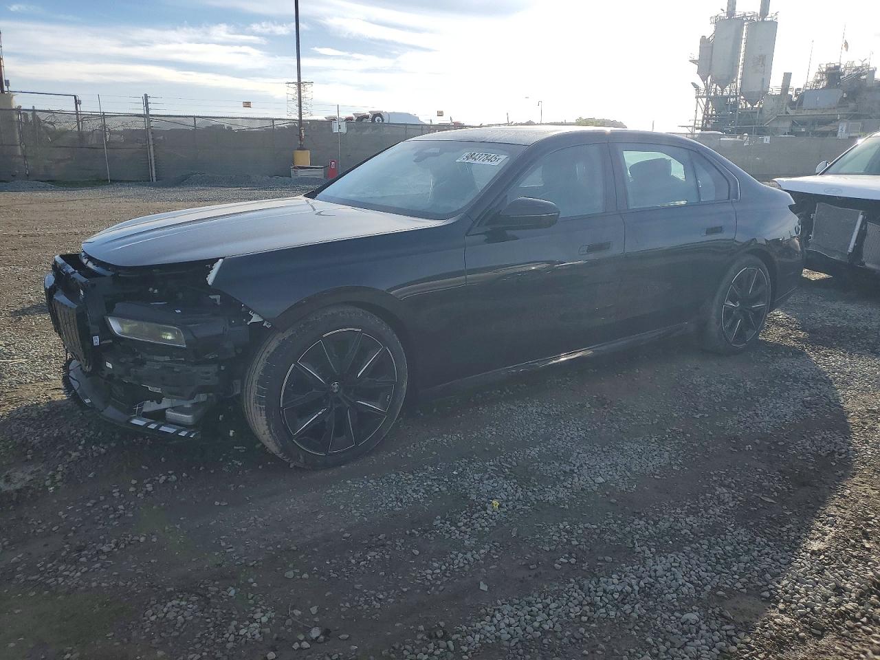 2025 BMW i7 eDrive50, VIN WBY43EJ03SCU65084 — Front end