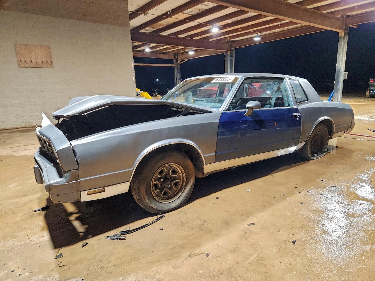 1985 Chevrolet Monte Carlo Sport, VIN 1G1GZ37Z9FR114604 — Перед