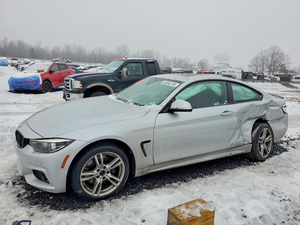 2018 BMW 4 Series 440i xDrive, VIN WBA4W9C59JAC09261 — Rear end