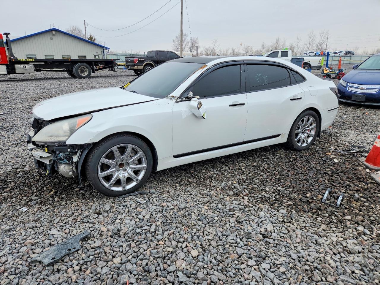 2013 Hyundai Equus Signature, VIN KMHGH4JHXDU069565 — Front end