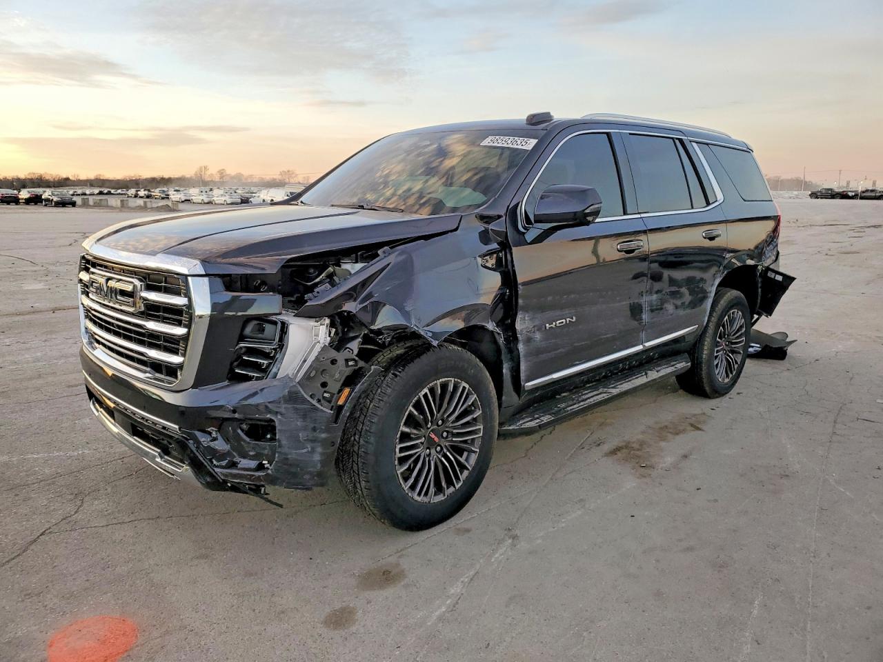2025 GMC Yukon Elevation, VIN 1GKS2BRD7SR284086 — Front end