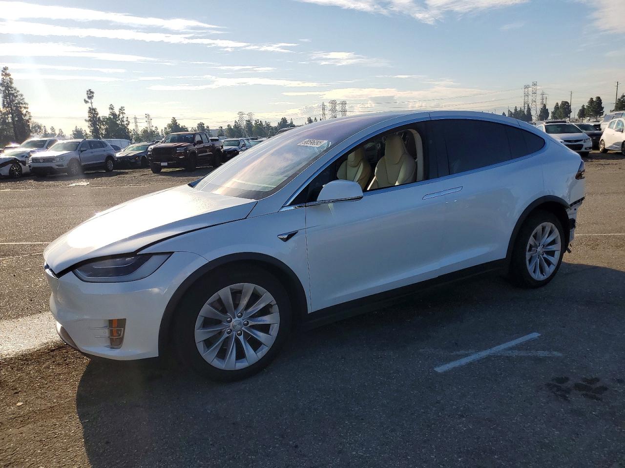 2019 Tesla Model X 75D, VIN 5YJXCDE22KF155953 — Rear end