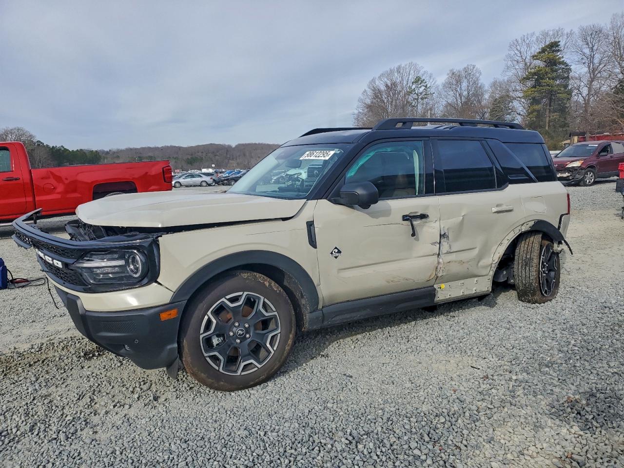 2025 Ford Bronco Sport Outer Banks, VIN 3FMCR9CN7SRE53108 — По всему кузову