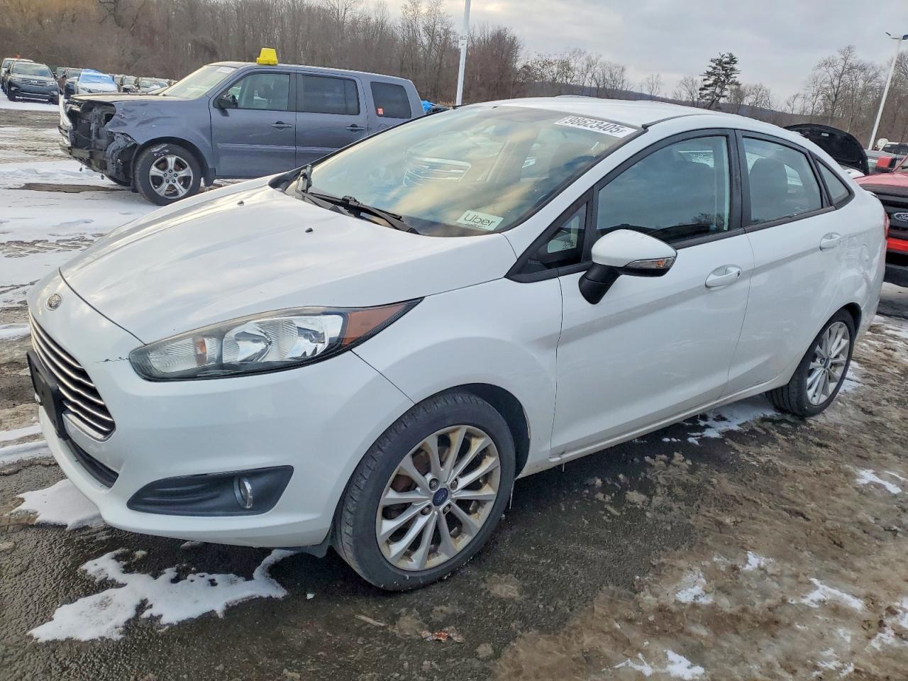 2014 Ford Fiesta SE, VIN 3FADP4BJ1EM105960 — Rear end