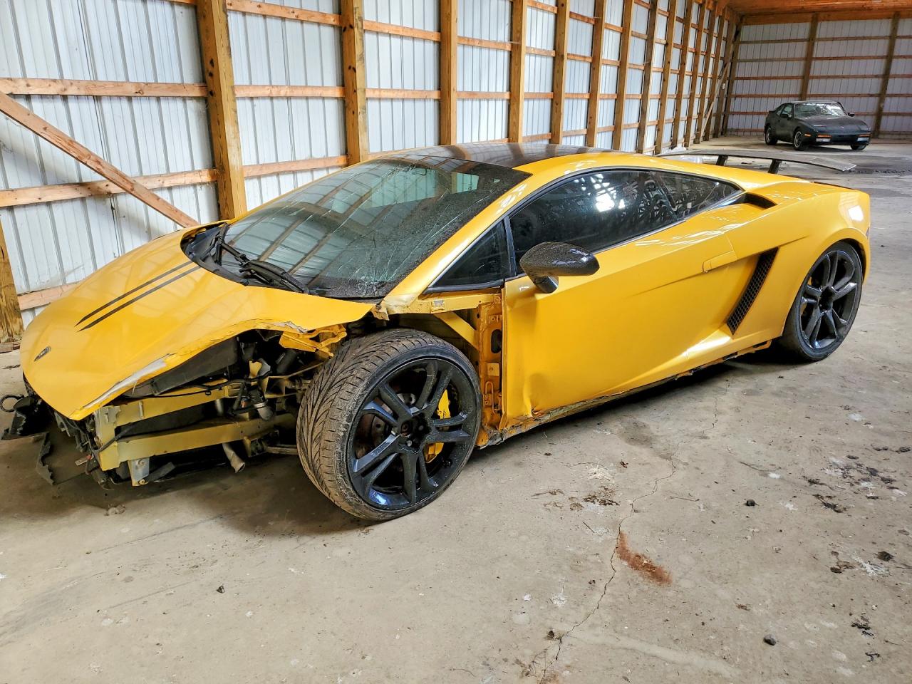 2004 Lamborghini Gallardo, VIN ZHWGU11M04LA00492 — Перед