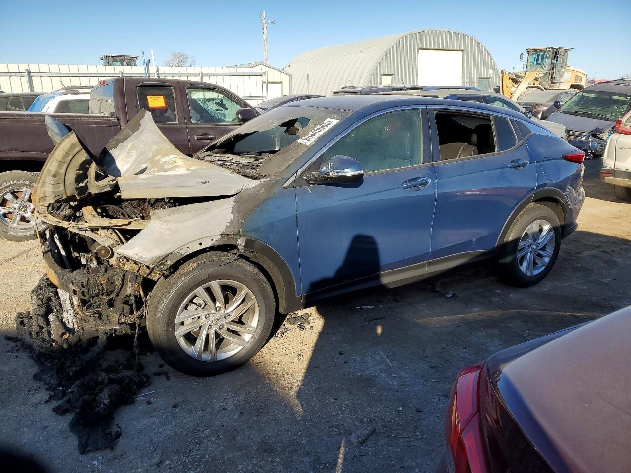 2025 Buick Envista Preferred, VIN KL47LAEP7SB241377 — Пожар в моторном отсеке