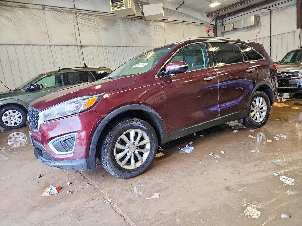 2016 Kia Sorento LX, VIN 5XYPG4A31GG128794 — Rear end