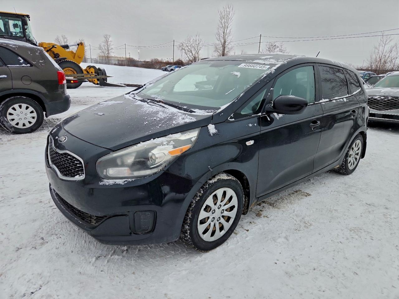 2015 Kia Rondo LX, VIN KNAHT8A38F7077276 — Rear end