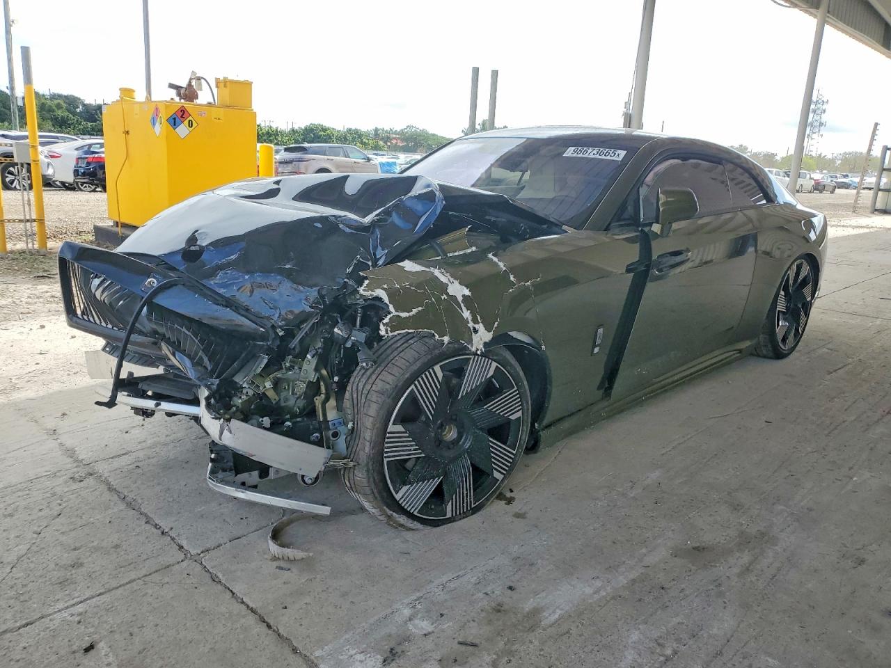 2024 Rolls-Royce Spectre, VIN SCATK2C05RU220732 — Front end