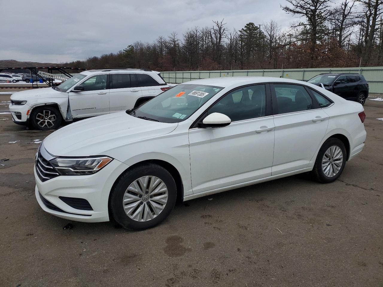 2020 Volkswagen Jetta S, VIN 3VWC57BU0LM096900 — Front end