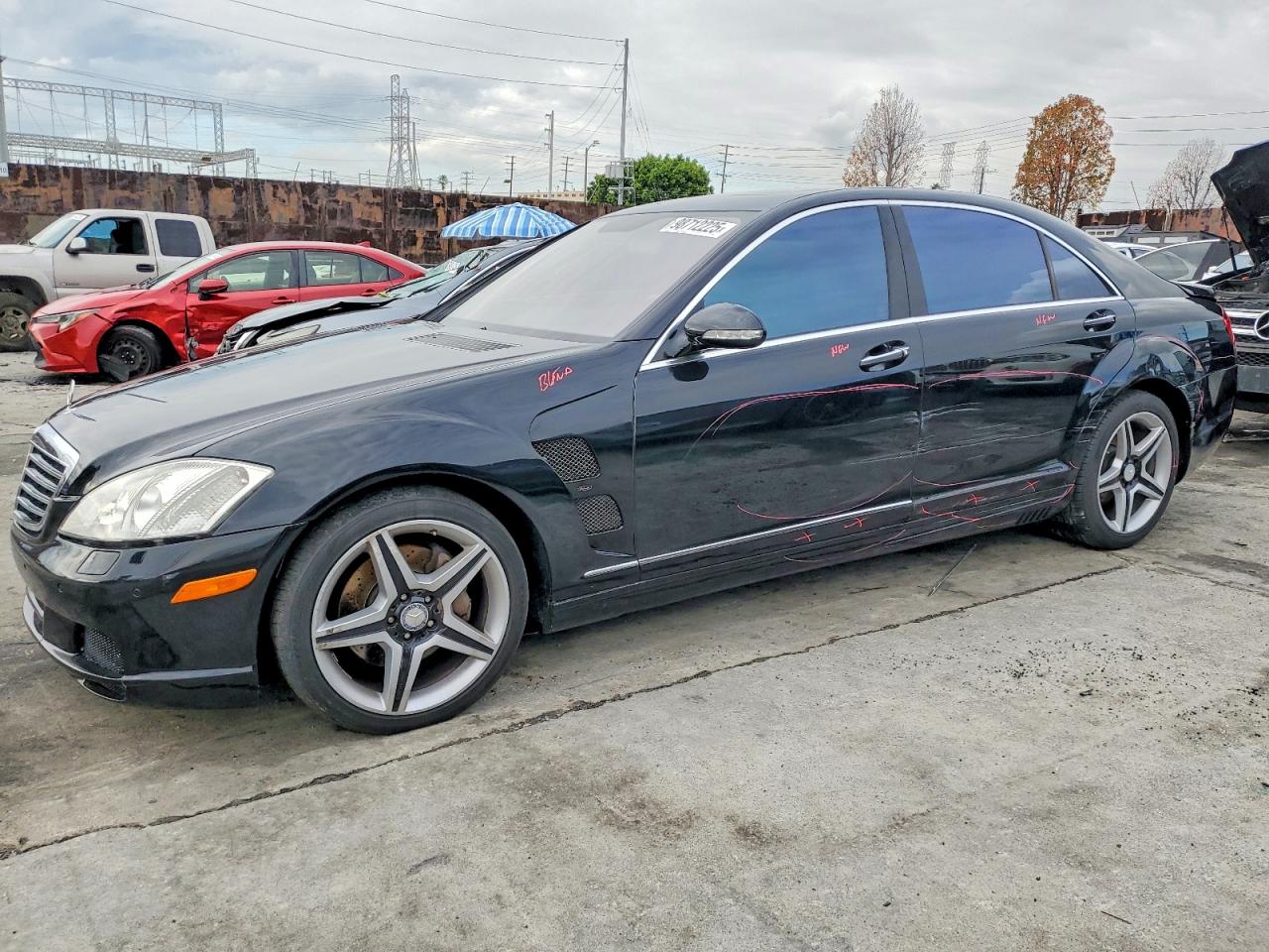 2007 Mercedes-Benz S 550, VIN WDDNG71X37A099915 — Side