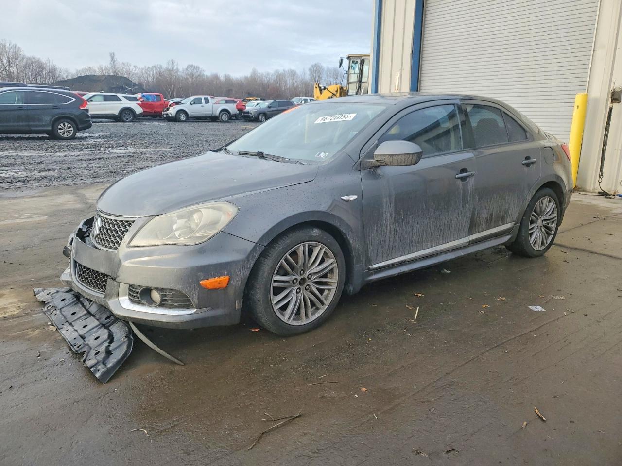 2011 Suzuki Kizashi SLS Sport, VIN JS2RF9A83B6111033 — Front end