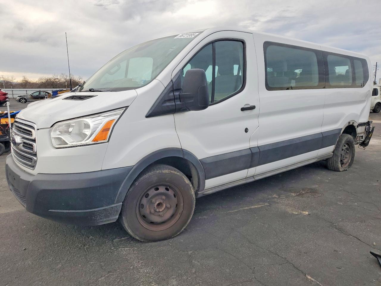 2019 Ford Transit Passenger XLT, VIN 1FBZX2ZM6KKA01489 — Rear end
