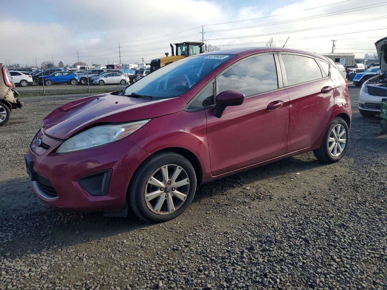 2011 Ford Fiesta SE, VIN 3FADP4EJ2BM117011 — Front end