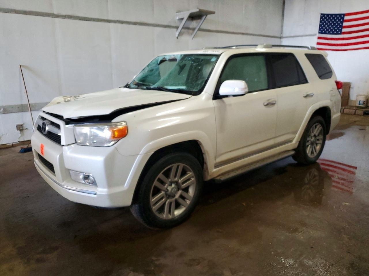 2010 Toyota 4Runner SR5, VIN JTEBU5JR2A5021603 — Front end