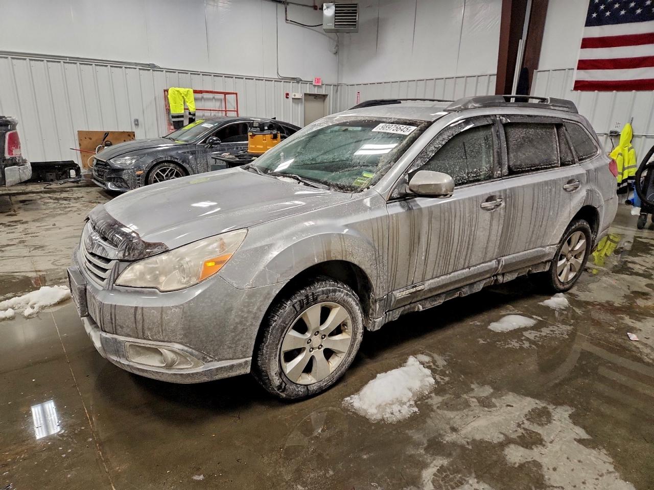 2011 Subaru Outback Premium, VIN 4S4BRBCC4B3352978 — Обычный износ